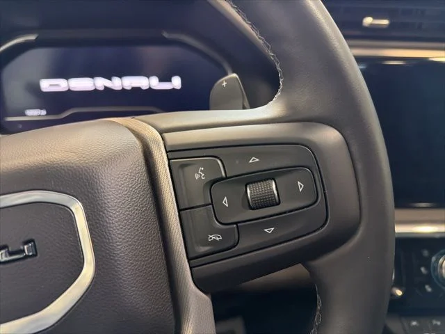 Used 2025 Blue GMC Denali image 35