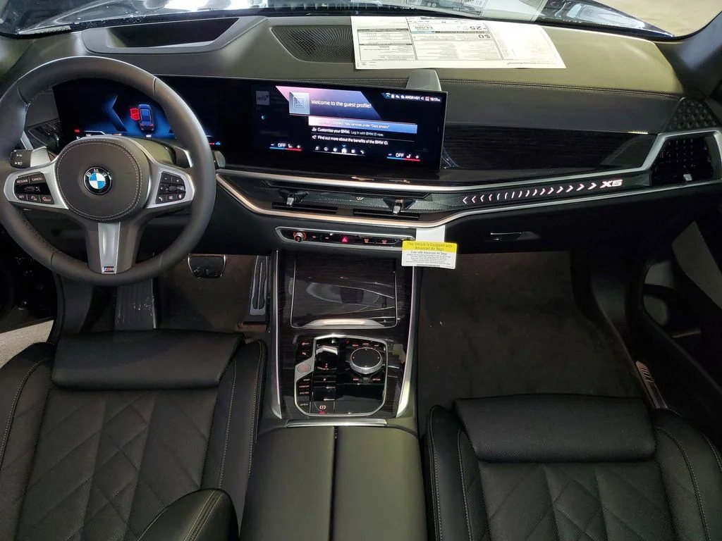 Used 2026 Black BMW sDrive40i image 13