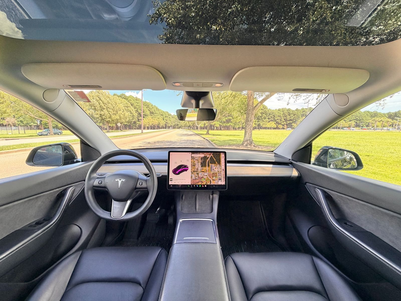 Used 2021 Solid Black Tesla Standard Range image 2