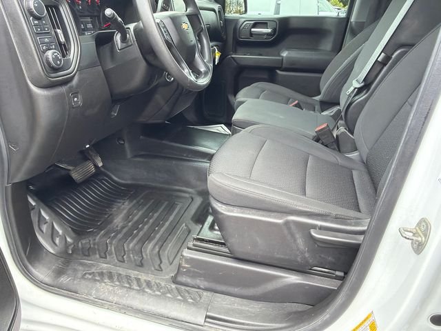 Used 2023 White Chevrolet WT image 9