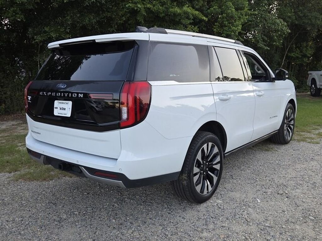 Used 2026 Oxford White Ford Platinum image 15