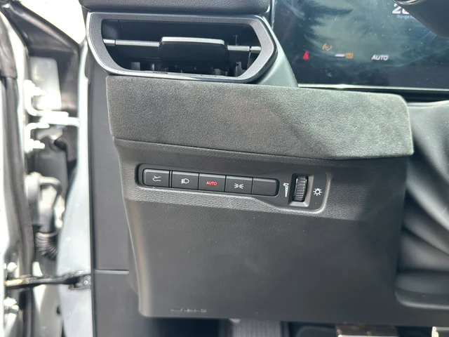 Used 2024  Dodge R/T Scat Pack image 11