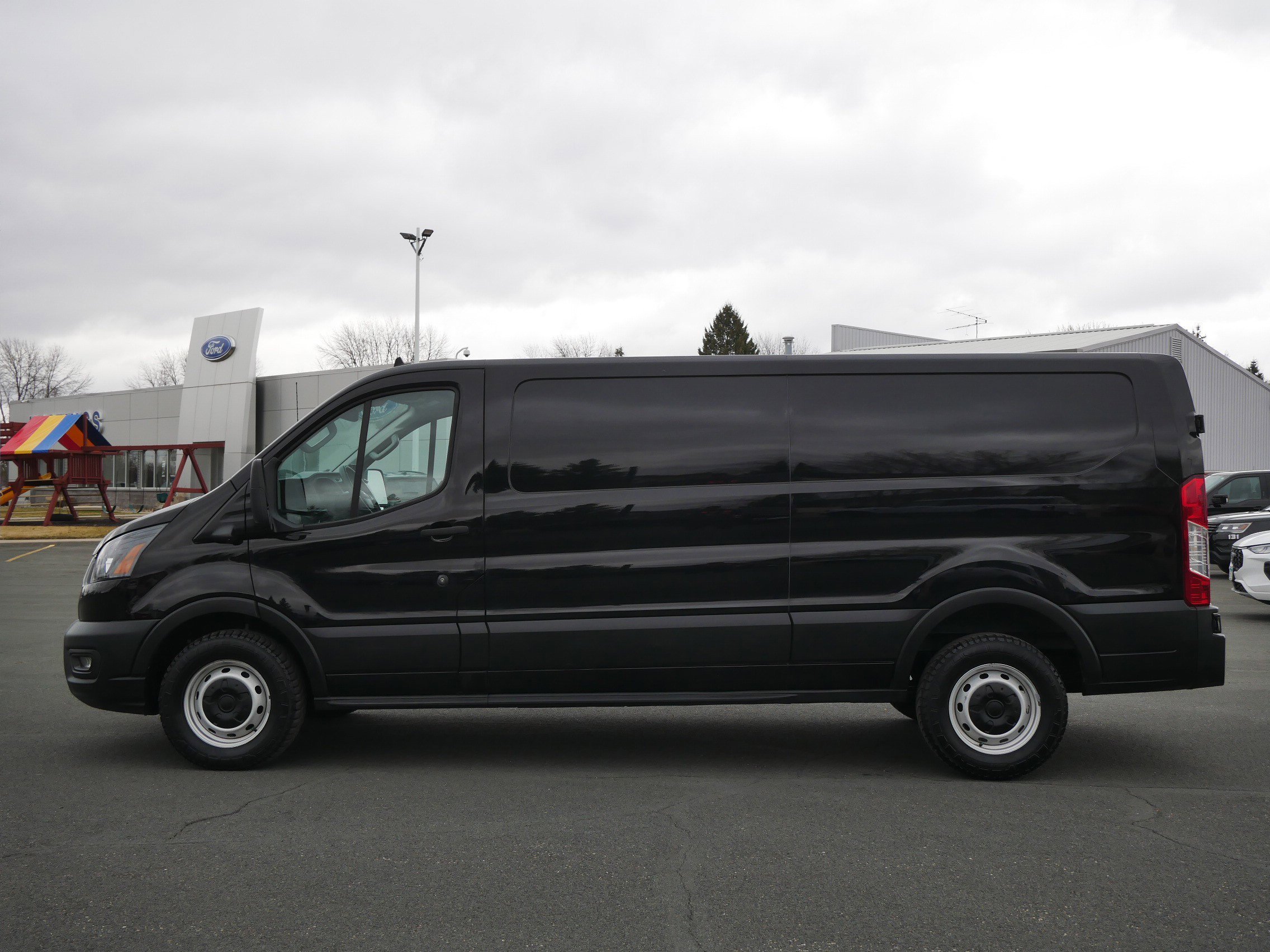 Used 2022 Ford Transit Van Base with VIN 1FTYE1Y86NKA63586 for sale in Hastings, Minnesota