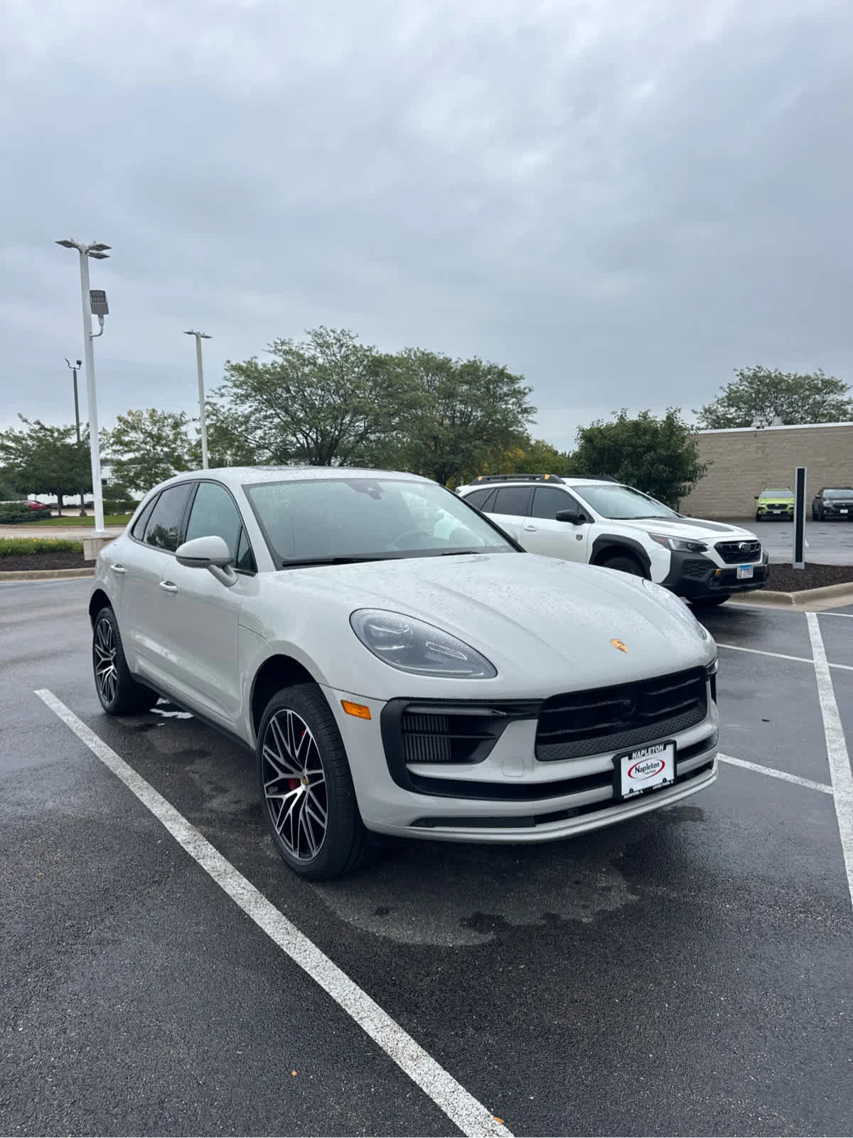 2023 Porsche Macan