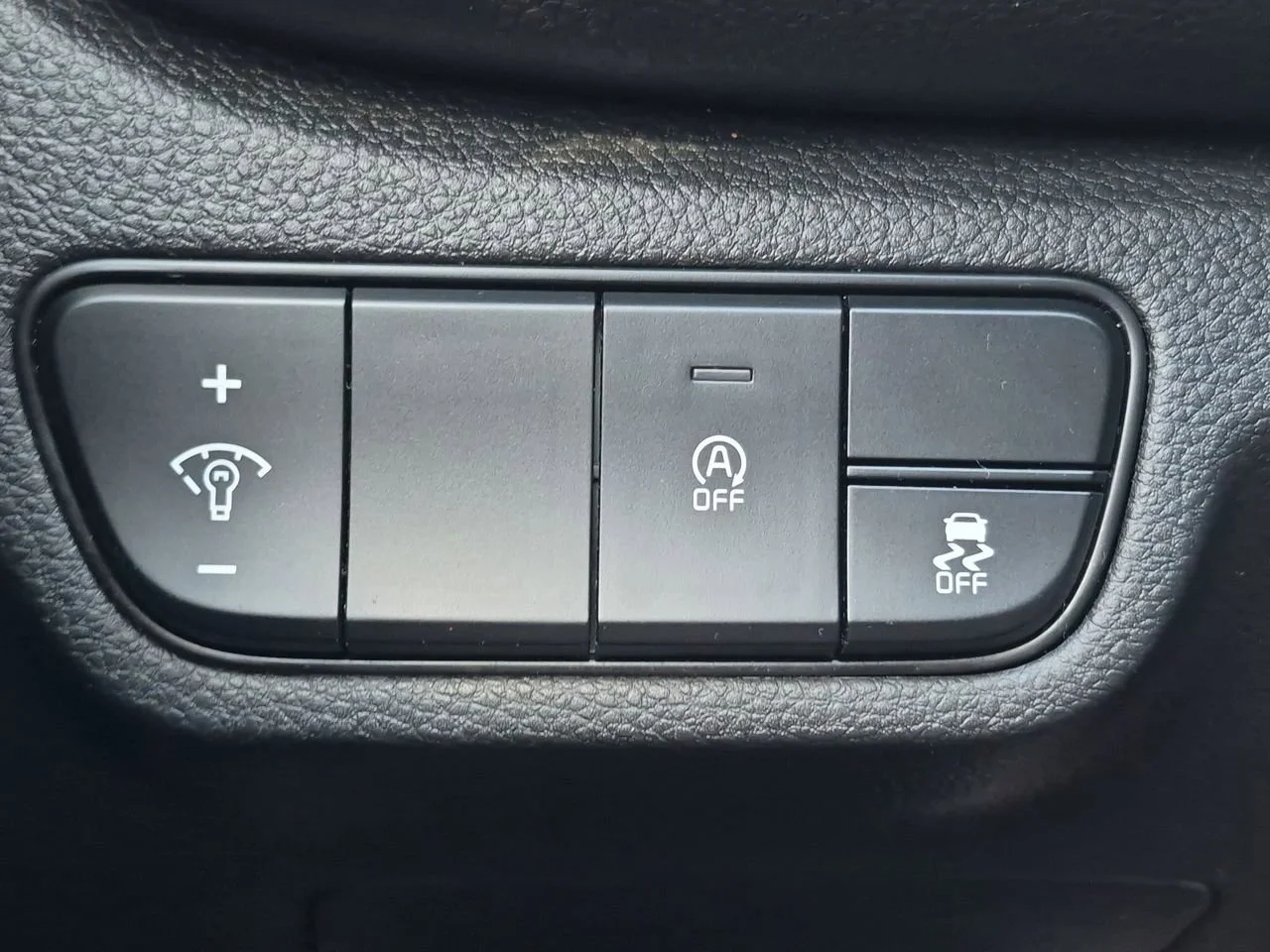 Used 2024 Green Kia EX image 18