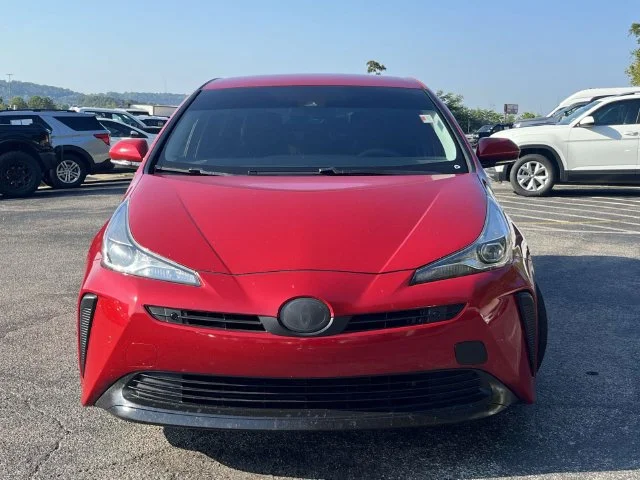 Used 2020 Red Toyota LE image 9