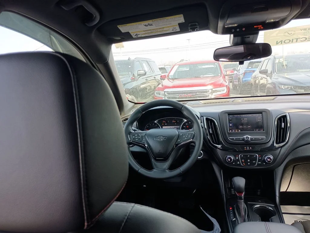 Used 2022 Red Chevrolet RS image 15