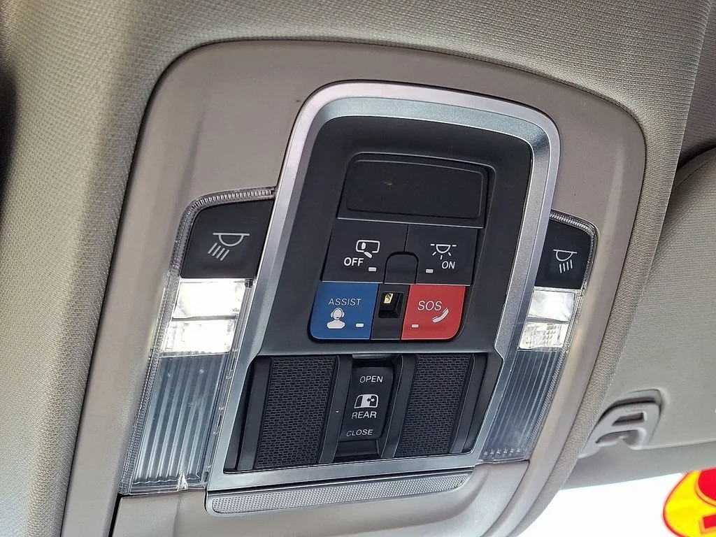 Used 2022 Bright White Clearcoat Ram Laramie image 23