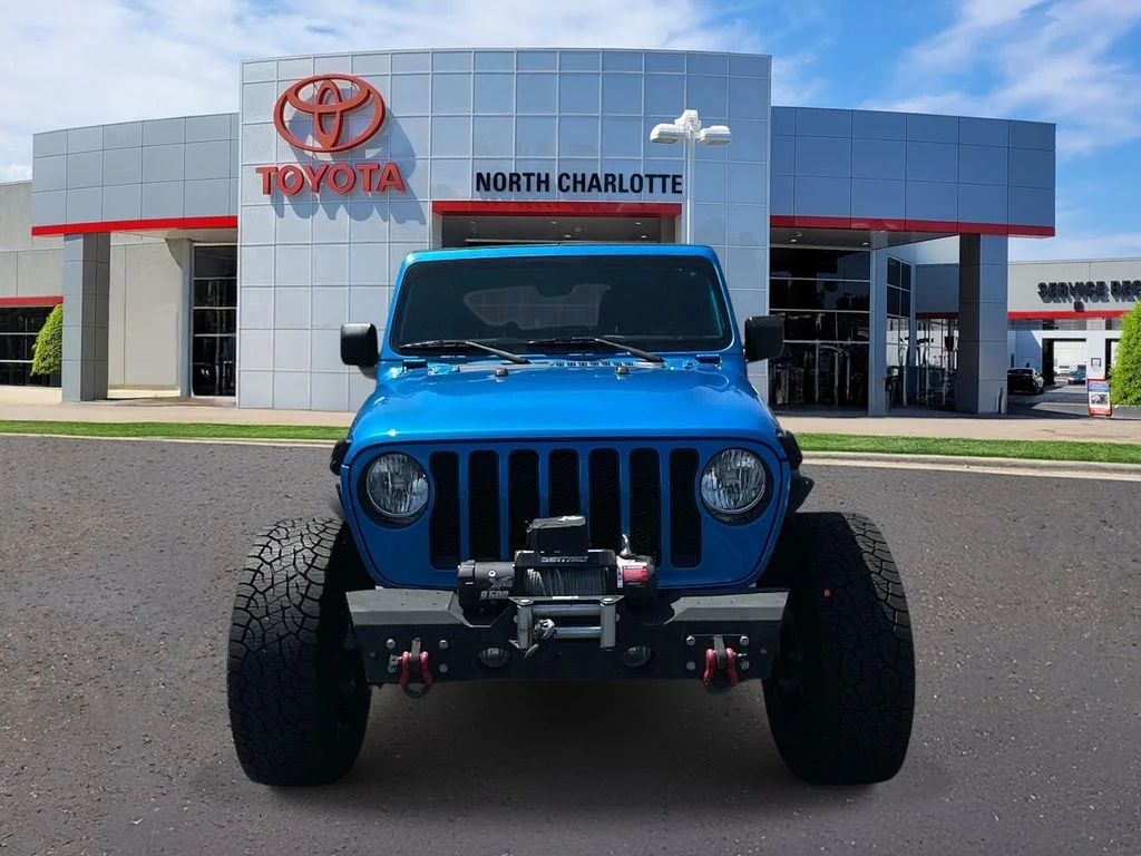 Used 2022 Blue Jeep Unlimited Sport Altitude image 3