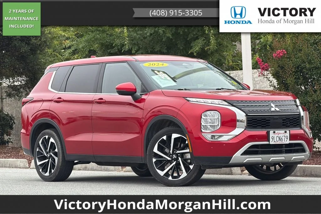 2024 Mitsubishi Outlander SE 2WD's photo