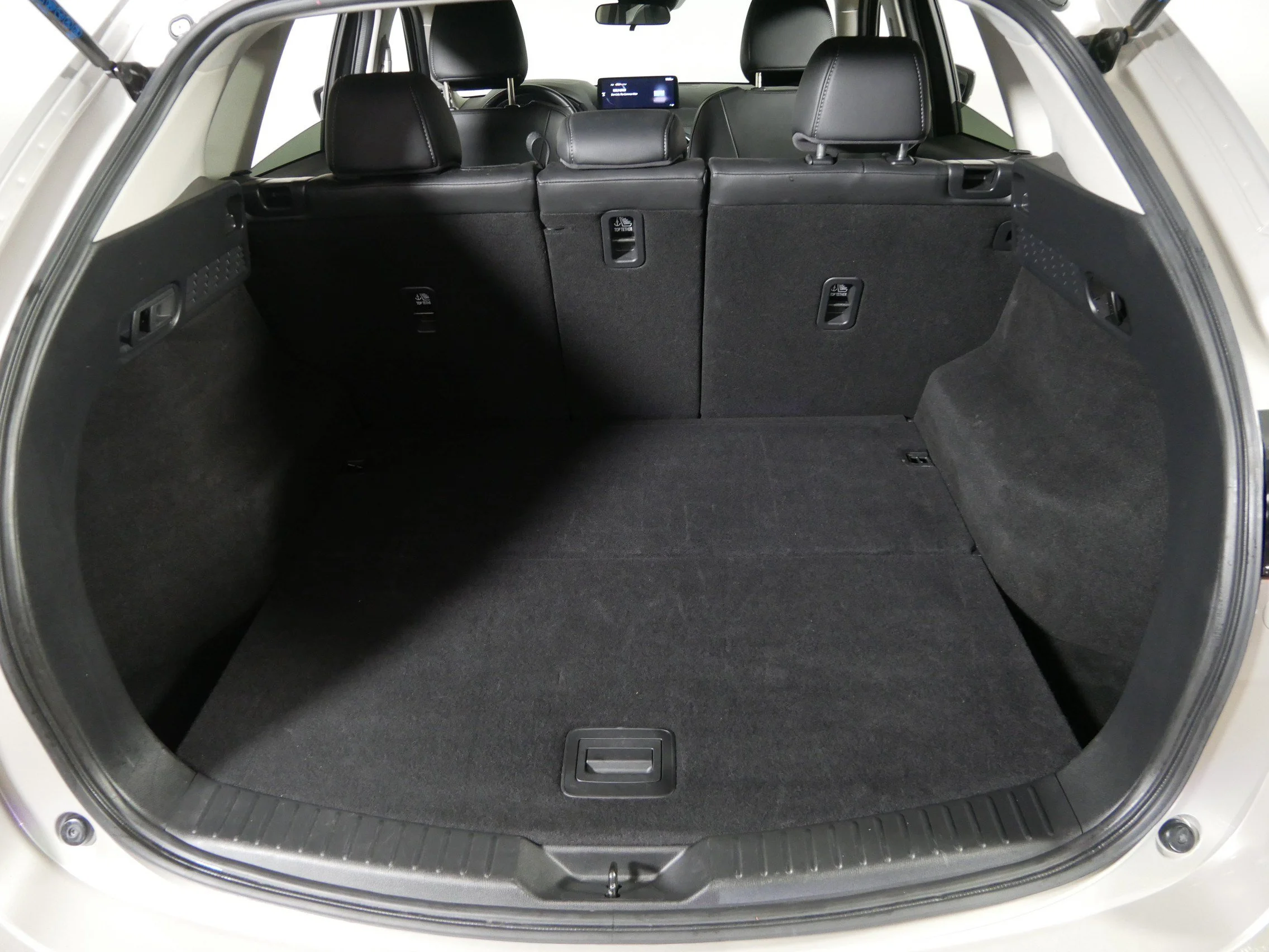 Used 2025 Platinum Quartz Metallic Mazda 2.5 S Select Package image 18