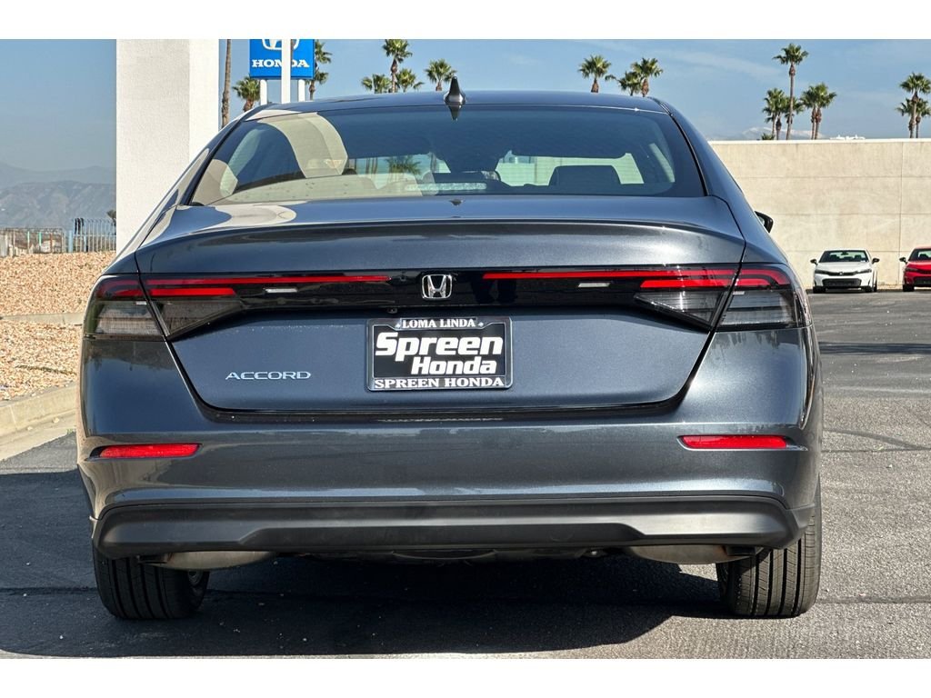New 2026 Meteorite Gray Metallic Honda LX image 5