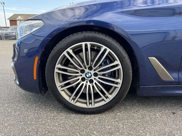Used 2019 Blue BMW M550i xDrive image 10
