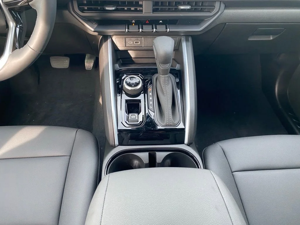 2025 Chevrolet Colorado Trail Boss - Photo 15
