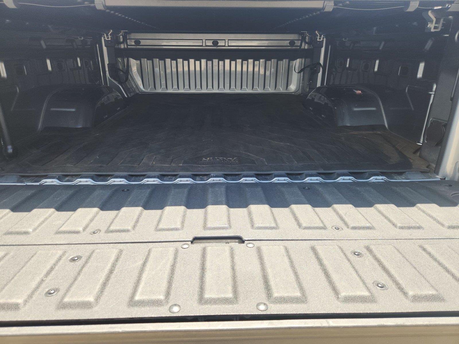 2025 Chevrolet Silverado 2500 HD photo 25 of 33