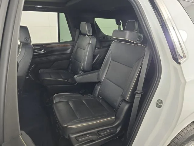 Used 2021 Summit White Chevrolet Premier image 20
