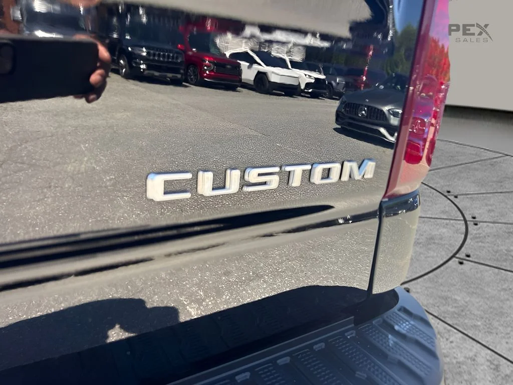 Used 2024 Black Chevrolet Custom image 19