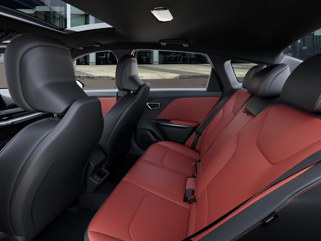 New 2026 Snow White Pearl Kia GT-Line image 18