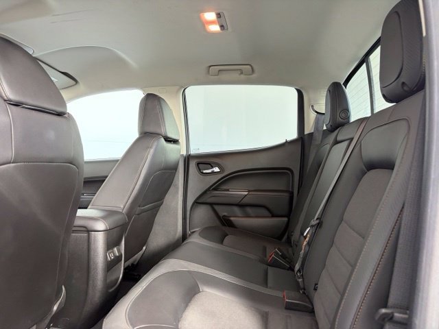 Certified Used 2022 White GMC AT4 w/Cloth image 18