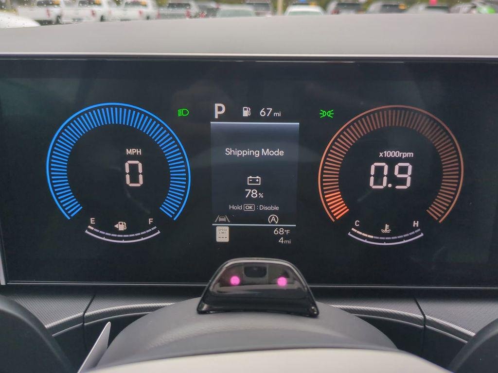 New 2026 White Hyundai SEL FWD image 34