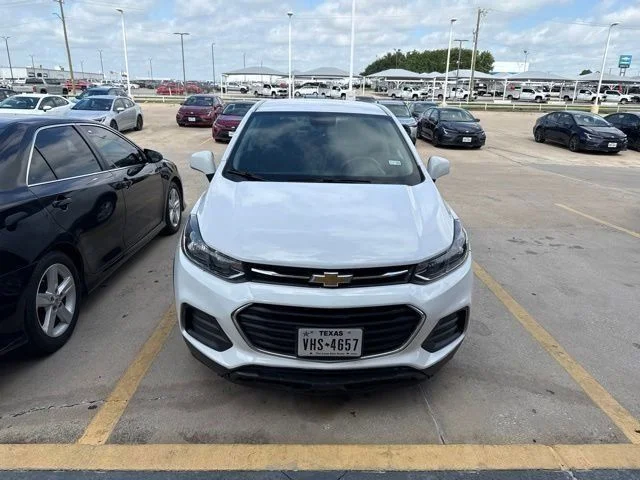 Used 2019 White Chevrolet LS image 1