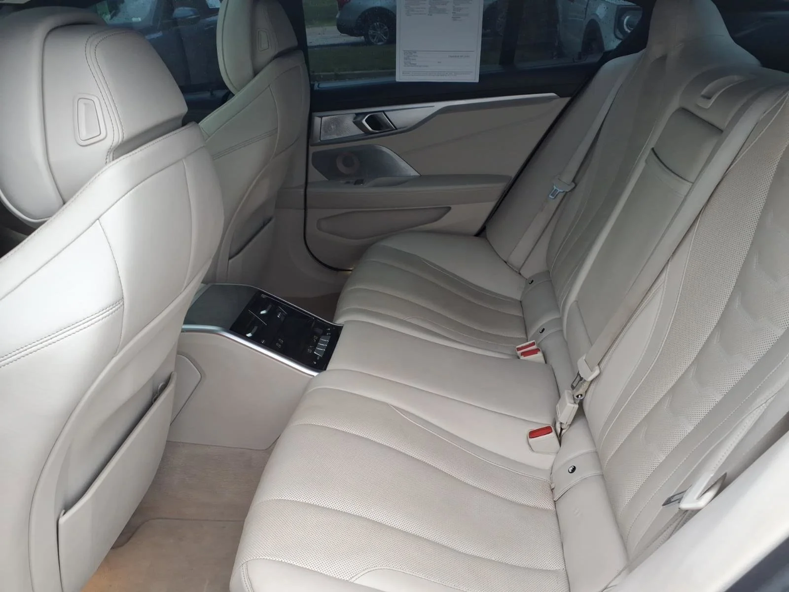Used 2020 Mineral White Metallic BMW M850i image 29