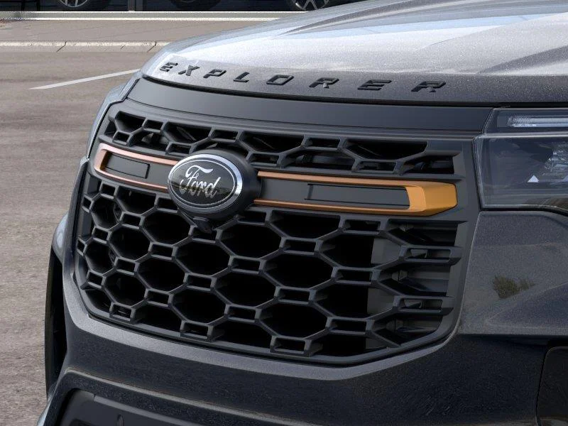 New 2026 Agate Black Metallic Ford Tremor® image 17
