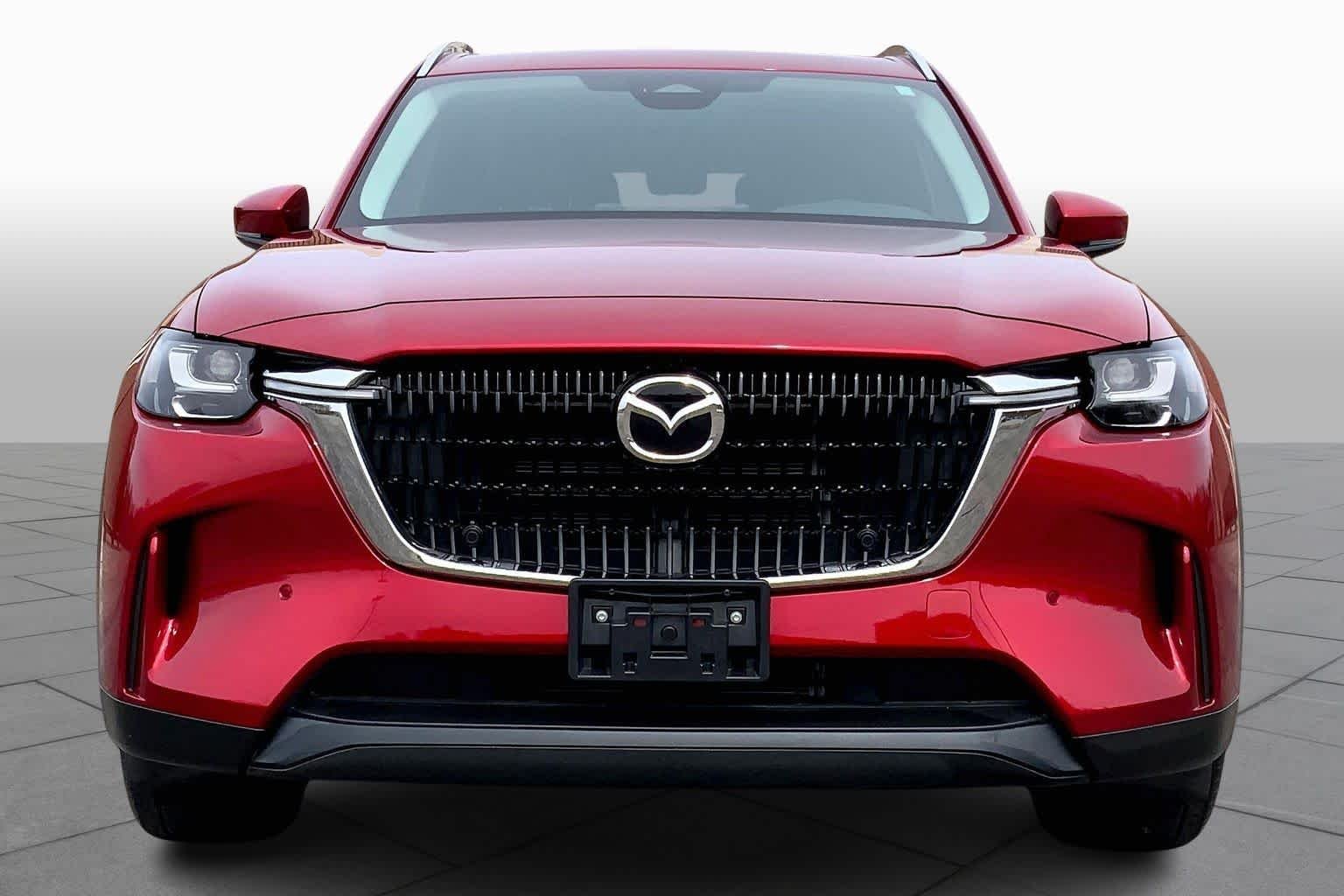 Used 2025 Soul Red Crystal Metallic Mazda Preferred Package image 6