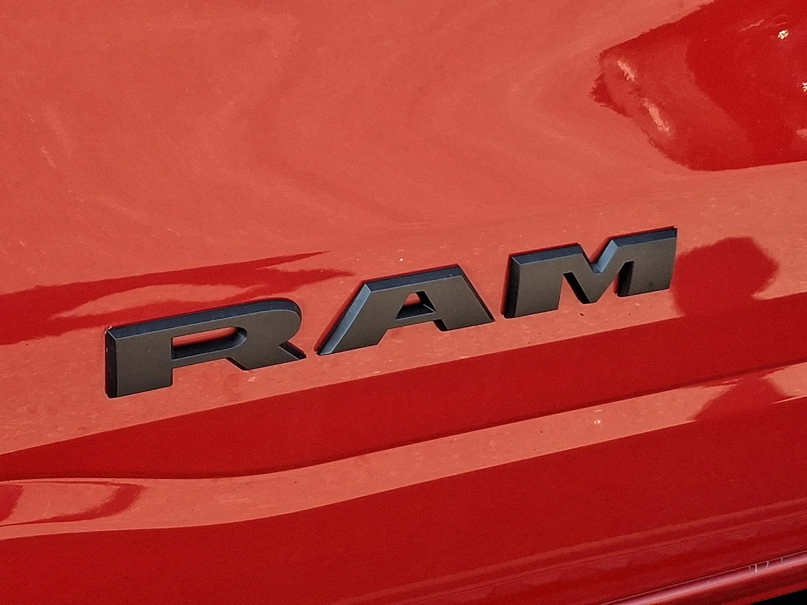 Used 2022 Redline 2 Coat Pearl Ram Big Horn image 31