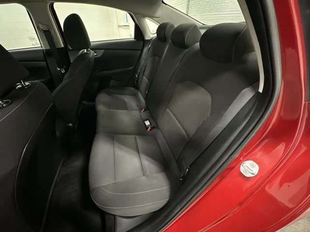 Used 2021 Currant Red Kia LXS image 14