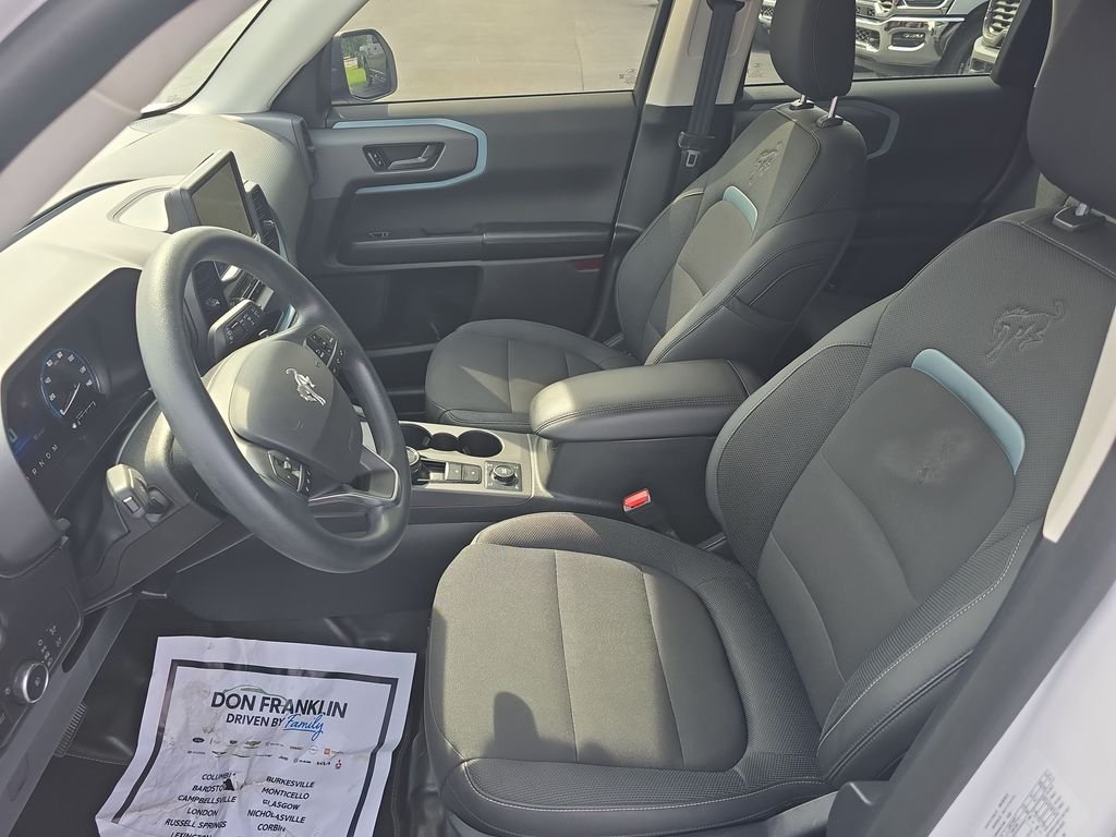 Used 2021 White Ford Badlands image 13