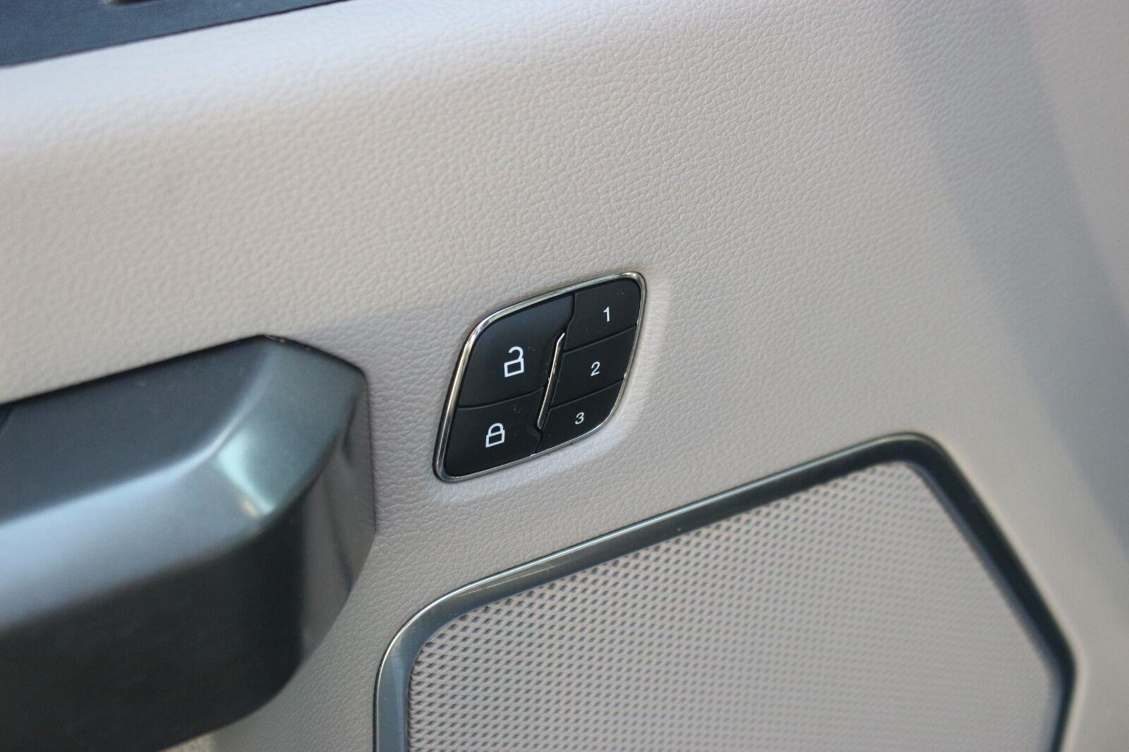 Used 2020 Silver Ford Limited image 14