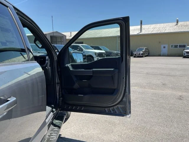 New 2026 Carbonized Gray Metallic Ford XLT image 33