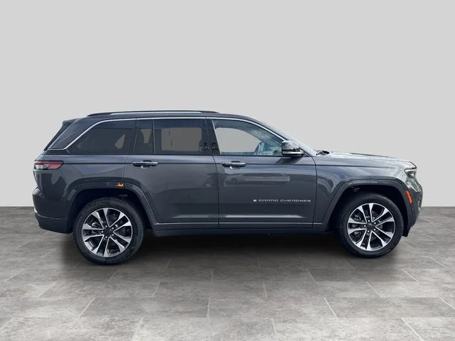 Used 2023 Gray Jeep Overland 4xe image 22