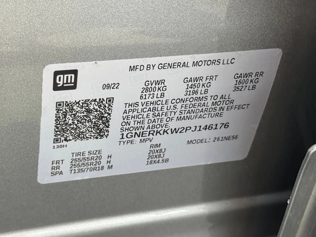 Used 2023 Gray Chevrolet Premier image 24
