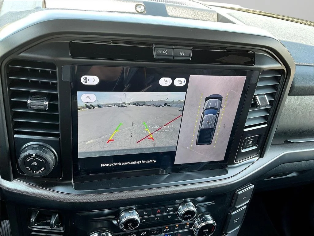 New 2026 Carbonized Gray Metallic Ford Tremor® image 22