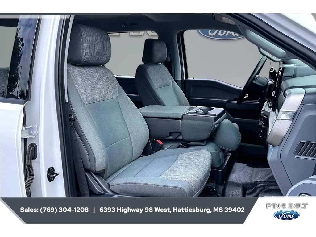 Used 2023 Oxford White Ford XLT image 6