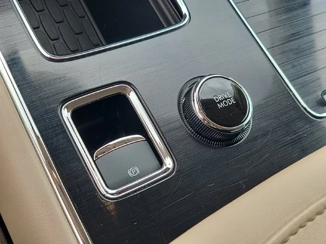 Used 2022  Lincoln Standard image 35