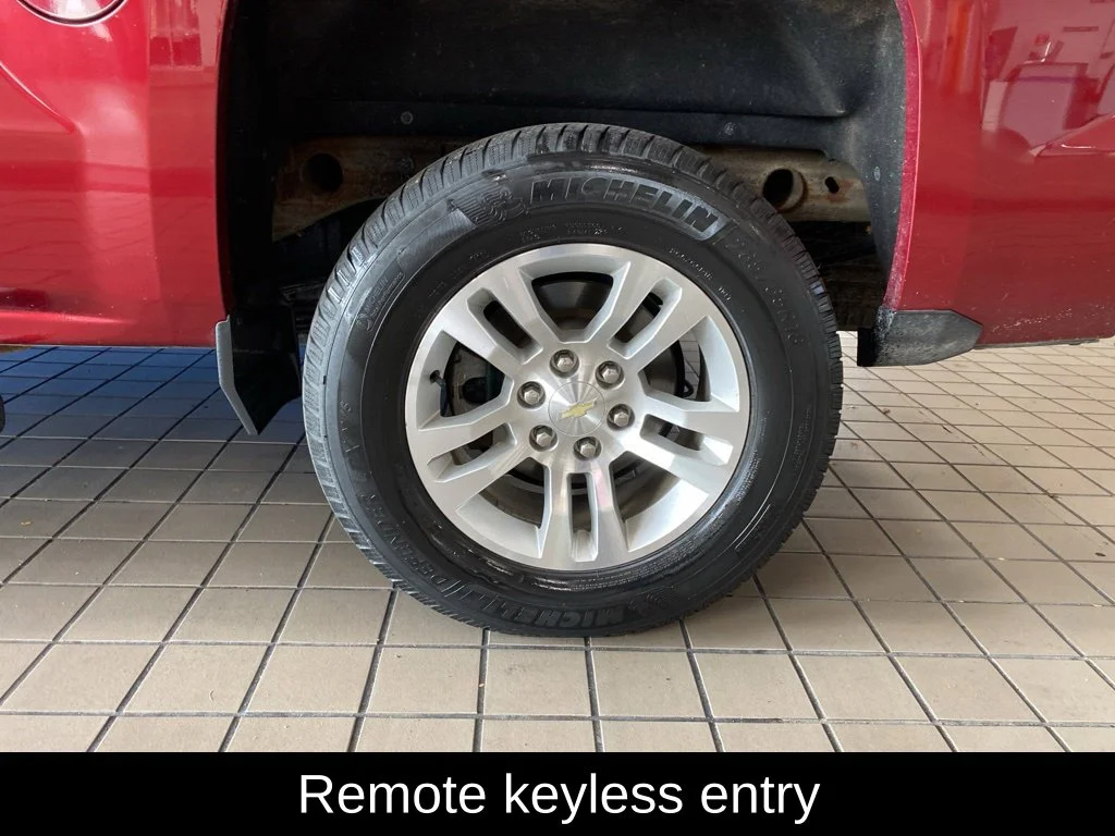 Used 2018 Red Chevrolet LT image 21
