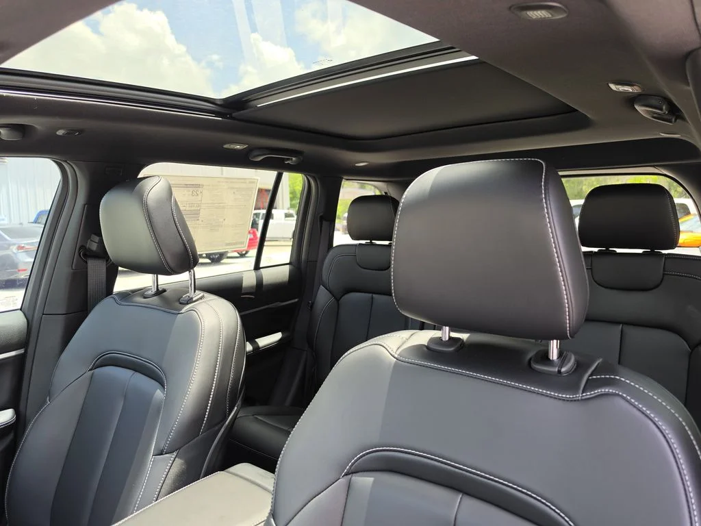 New 2026 Steel Blue Exterior Paint Jeep Limited image 21