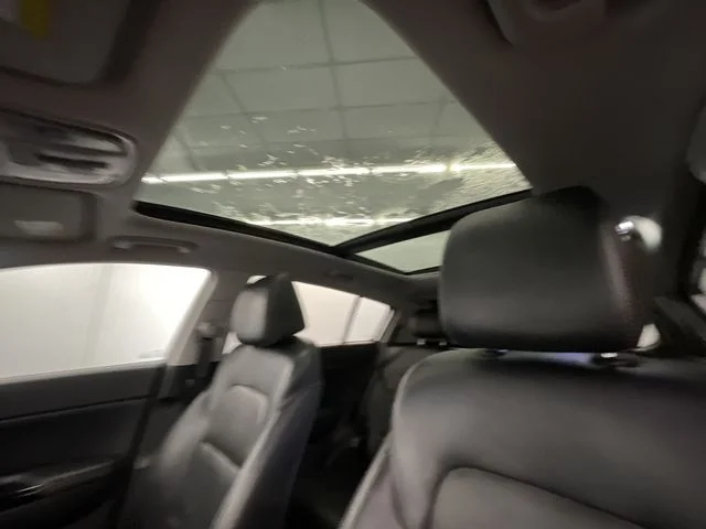 Used 2017 Sparkling Silver Kia SX image 22