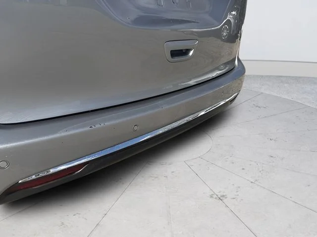 Used 2021 Silver Chrysler Touring L image 24