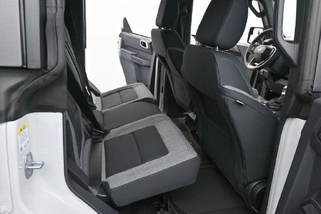 New 2026 Avalanche Gray Ford Base image 79