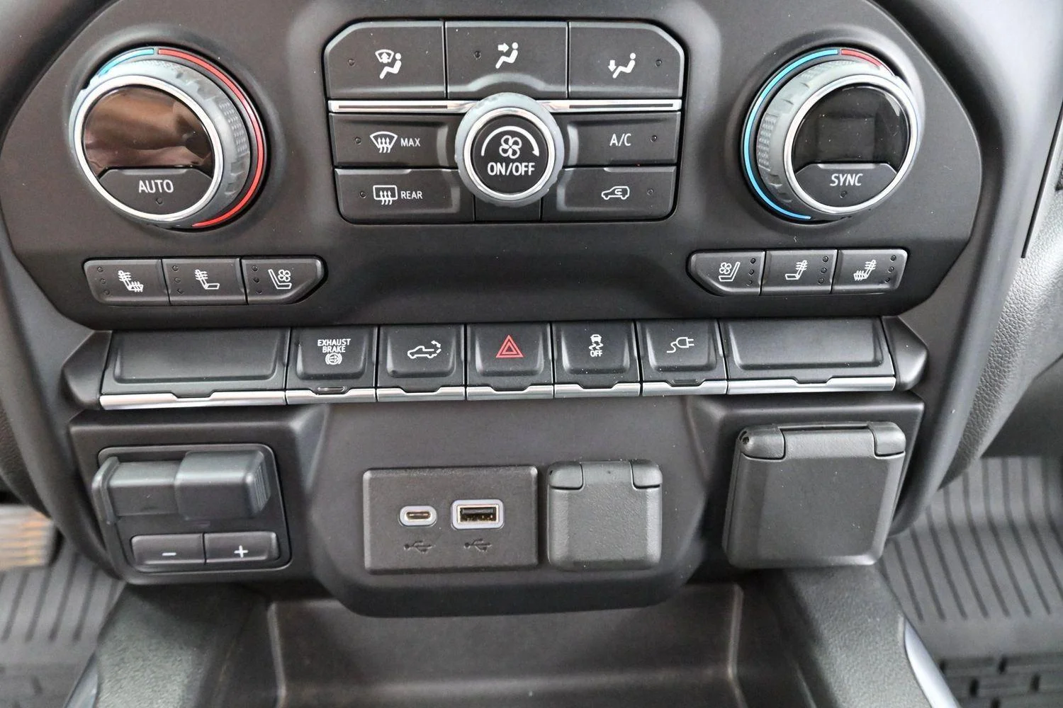 Used 2022 Summit White Chevrolet LTZ image 25