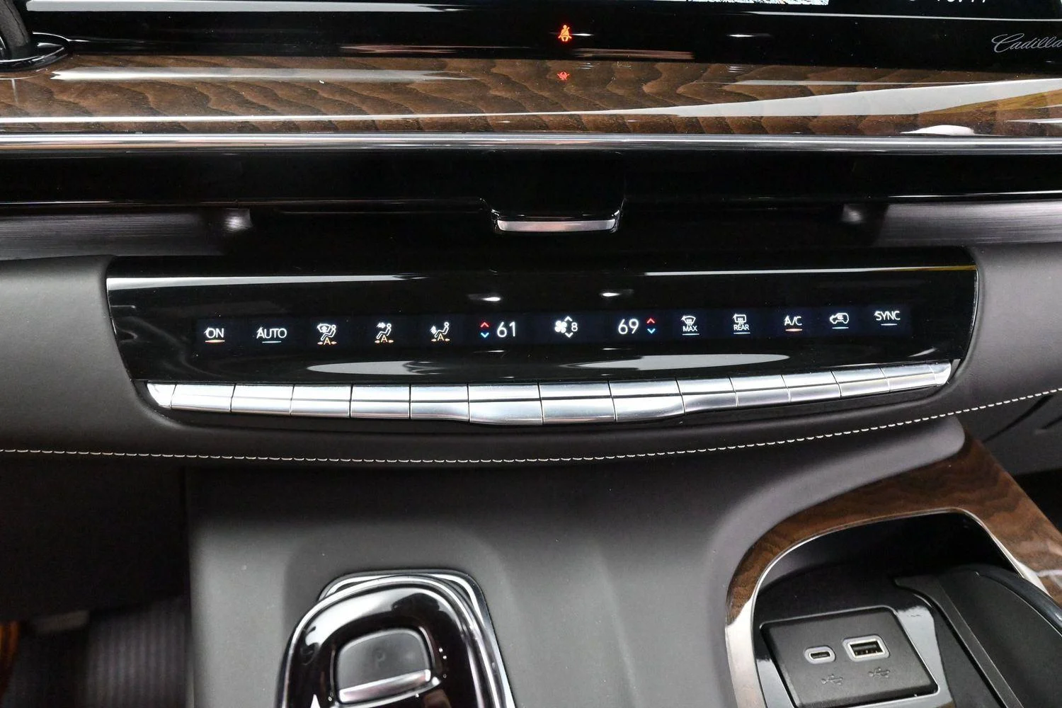 Used 2024 Galactic Gray Metallic Cadillac Premium Luxury Platinum image 28