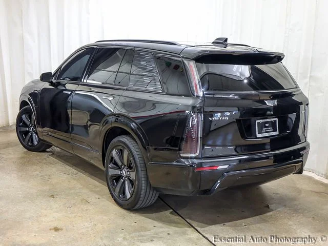 2026 Cadillac VISTIQ Luxury - Photo 9