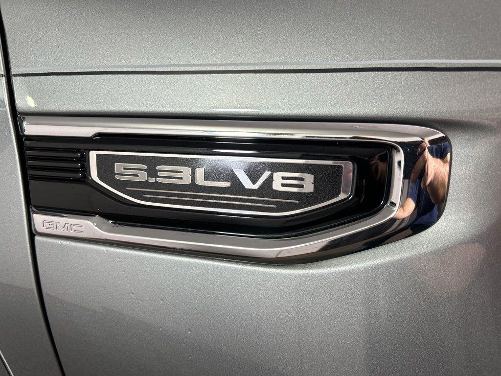 Used 2024 Sterling Metallic GMC Denali image 3