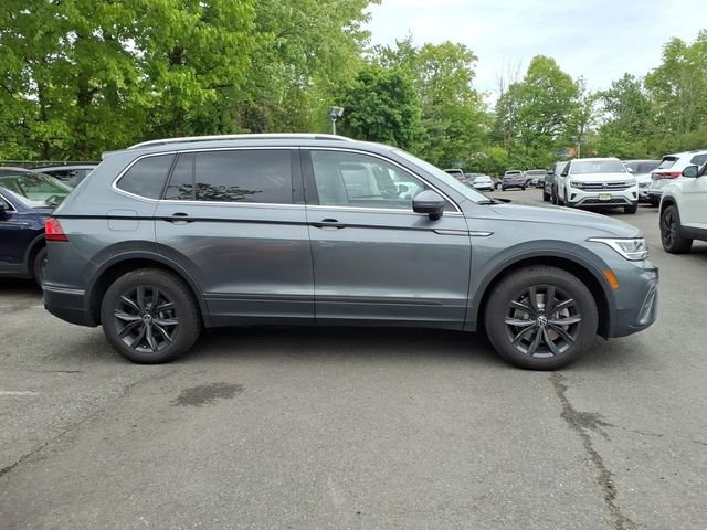 Used 2024 Gray Volkswagen 2.0T SE image 9