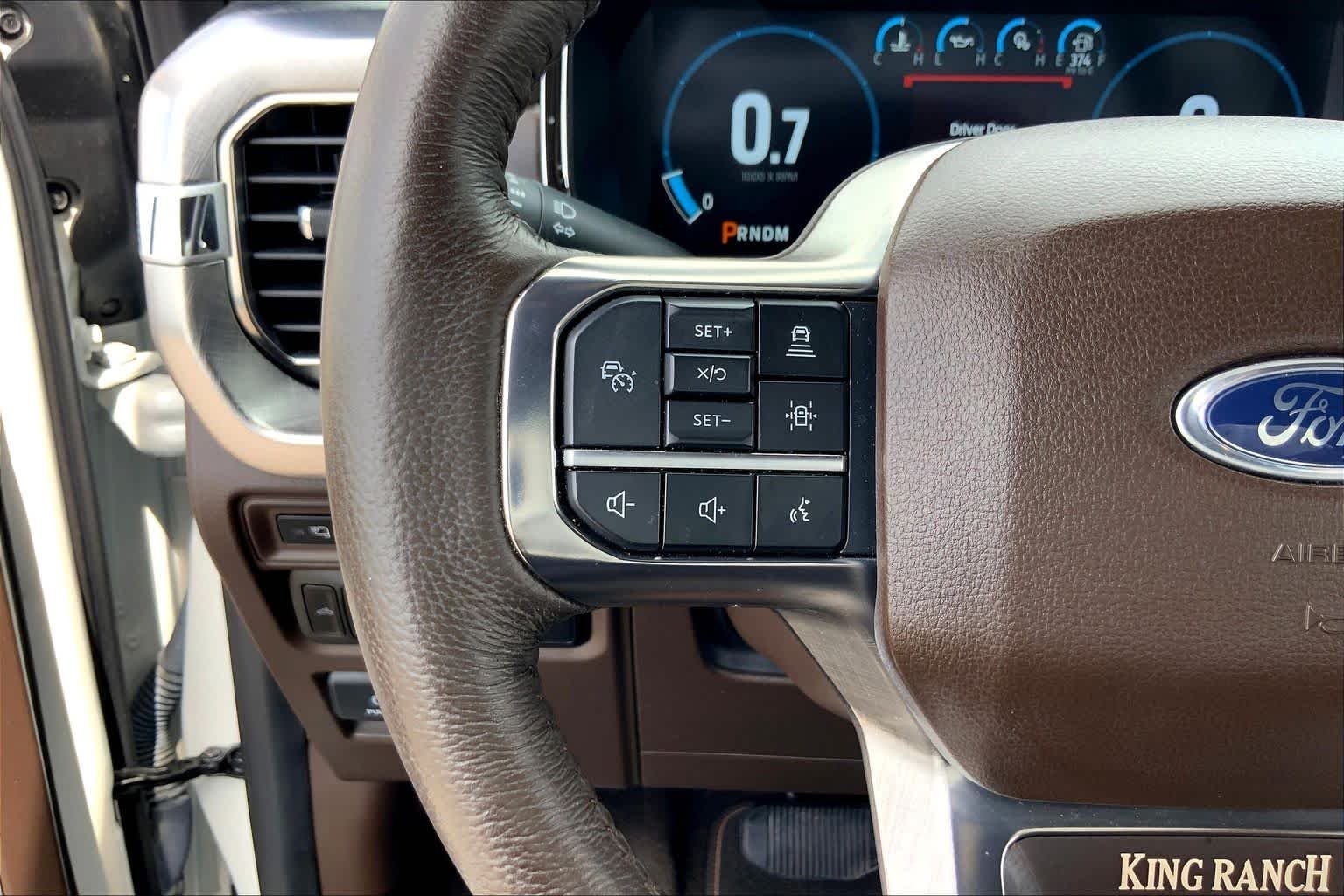 Used 2023 Star White Metallic Tri-Coat/Stone Gray Ford King Ranch image 23