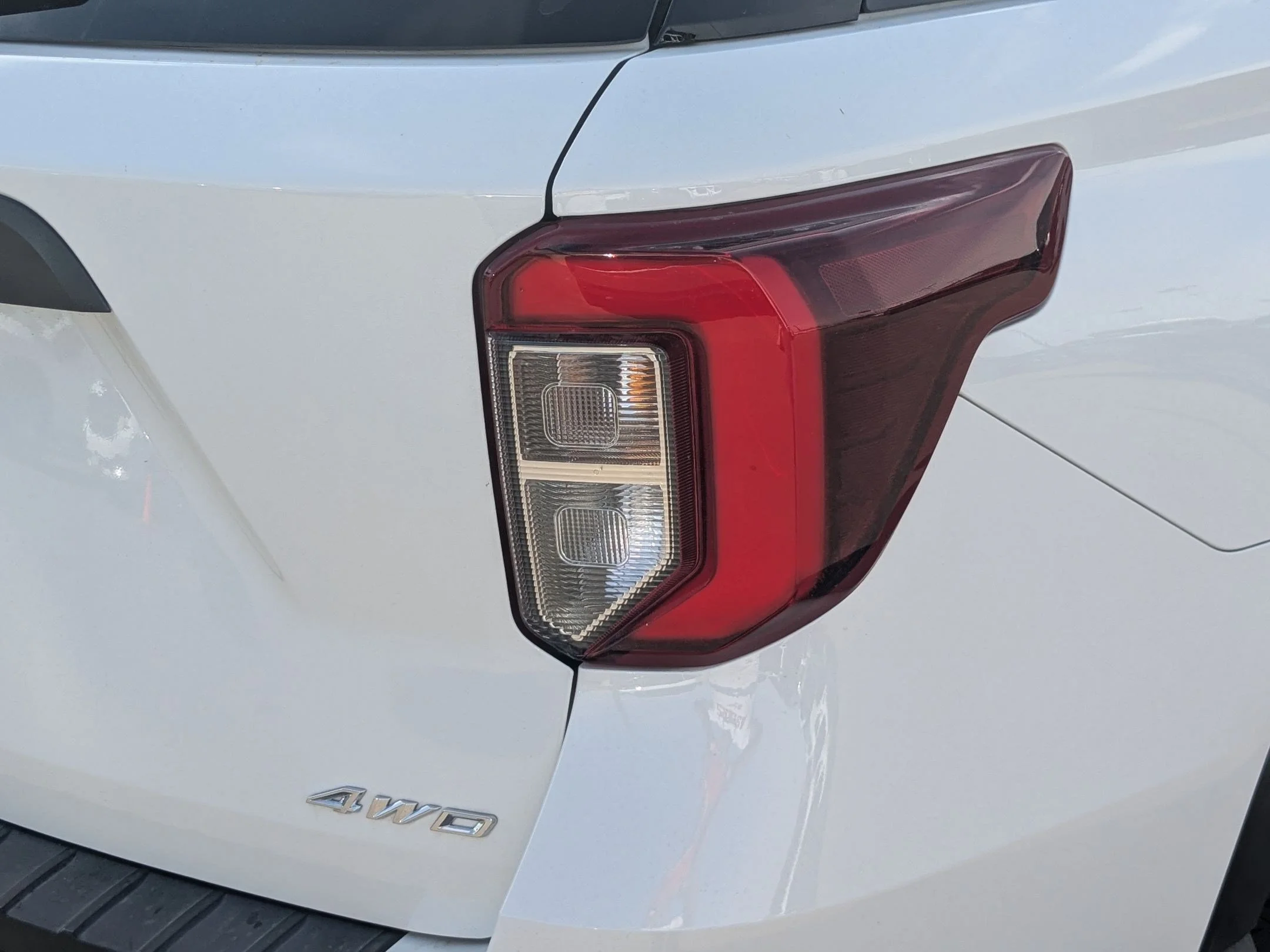 Used 2022 White Metallic Ford Timberline image 11